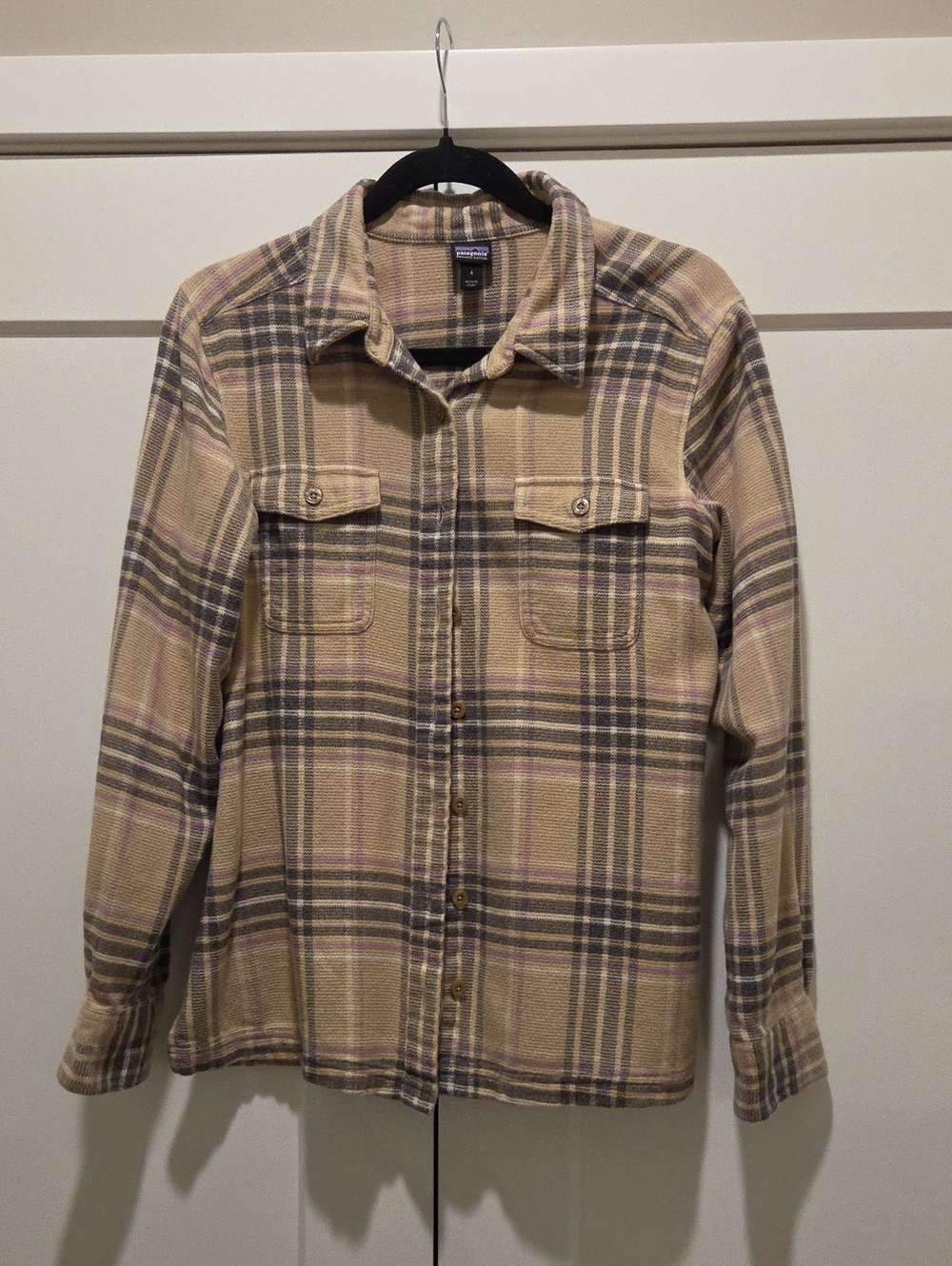 Patagonia Womens Long Sleeved Fjord Flannel Shirt
